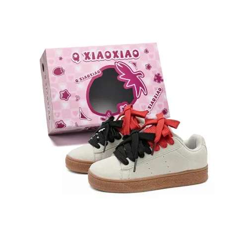 Circle Small Coverage Abrasion Resistant Lightweight Low Top Skateboard Shoes Unisex