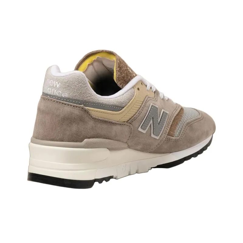 New Balance 997 MiUSA Light Mushroom Mirage Grey-2