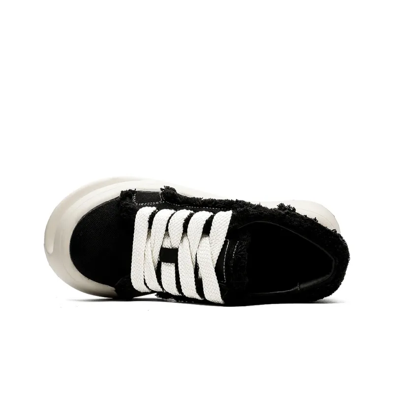 Mo Xu Abrasion Resistant Low Top Canvas Shoes Unisex Black-2