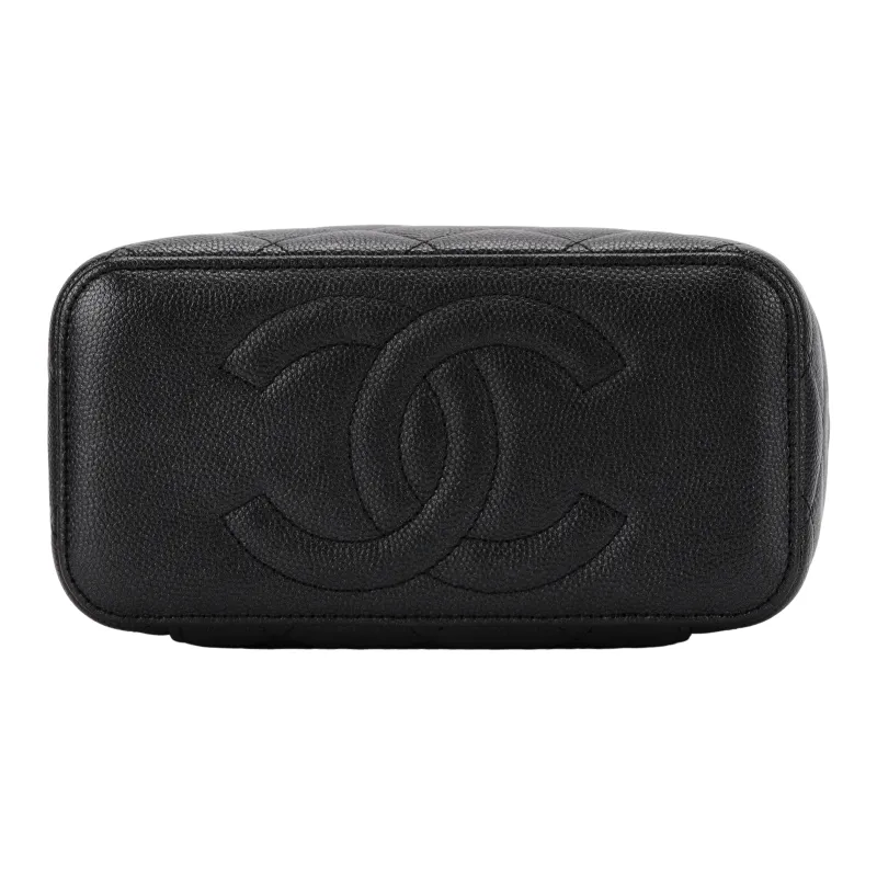 CHANEL Diamond Pattern Leather One Shoulder Crossbody Clutch Women's Black-3
