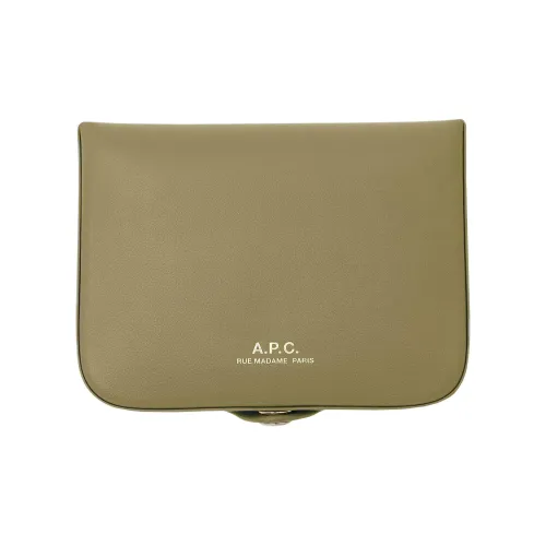 A.P.C Cow Leather Wallet Men's Clay Green
