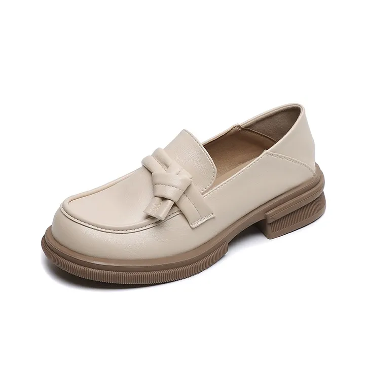 Than than me Loafers Women's Apricot/Black-5