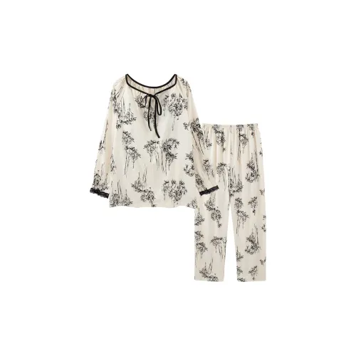 Sleeping Beauty Pajama Set Women's Multicolor