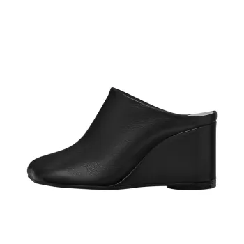 MM6 Maison Margiela Anatomic Closed Toe Slippers Women's Black