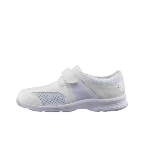 Mizuno Lightweight Low Top Training Shoes Unisex White Pink