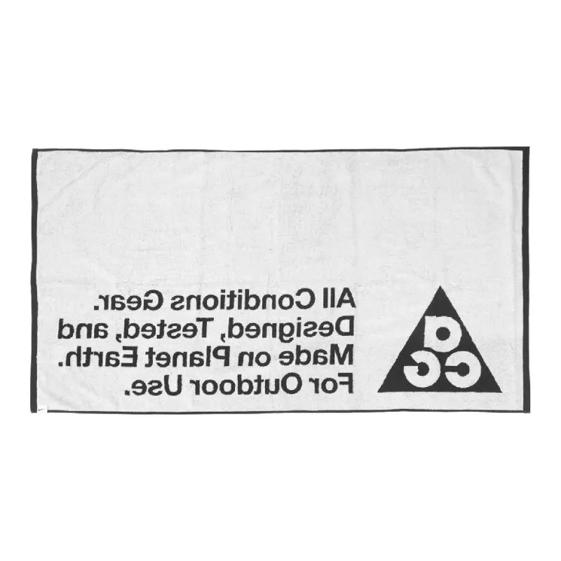 Nike Bath Towel Black/White 145x81cm-1