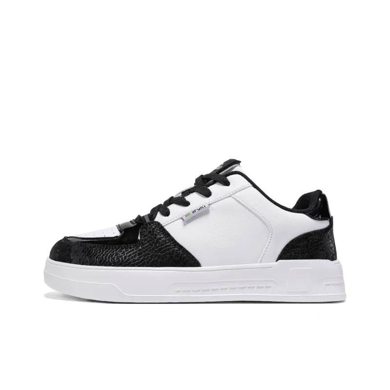 QIUTEXIONG Waterproof And Lightweight Low Top Casual Shoes Men's-0