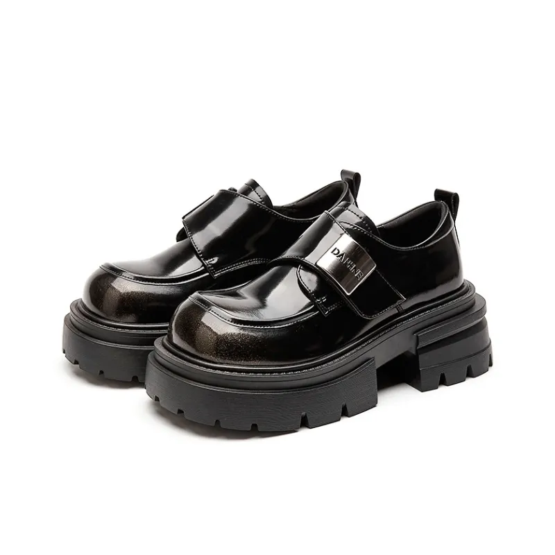 DAPHNE Loafers Women's Black-1