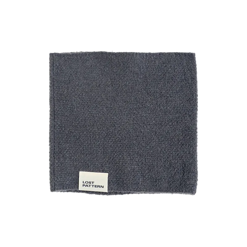 LOST PATTERN Sheep Wool Scarves Unisex-4