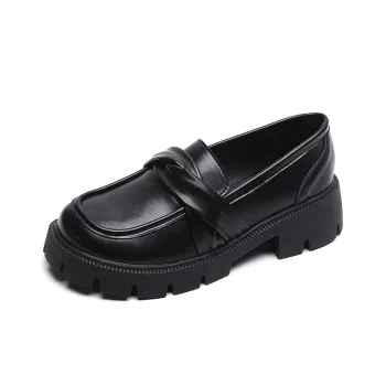 Than than me Loafers Women's Ecru/Black