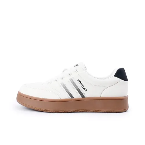 Spider King Low Top Skateboard Shoes Women's Beige Black