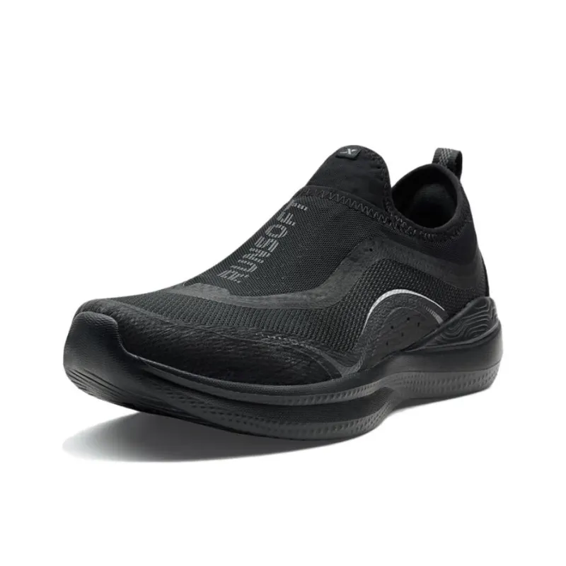 XTEP Soft Cube Cushioning Wear Resistant Low Top Casual Running Shoes Men's Black-1