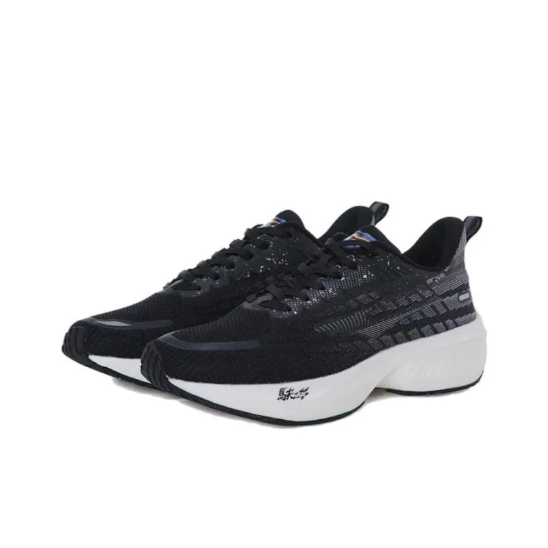 Erke Anti Slip And Wear Resistant Breathable Low Top Running Shoes Men's Black-1