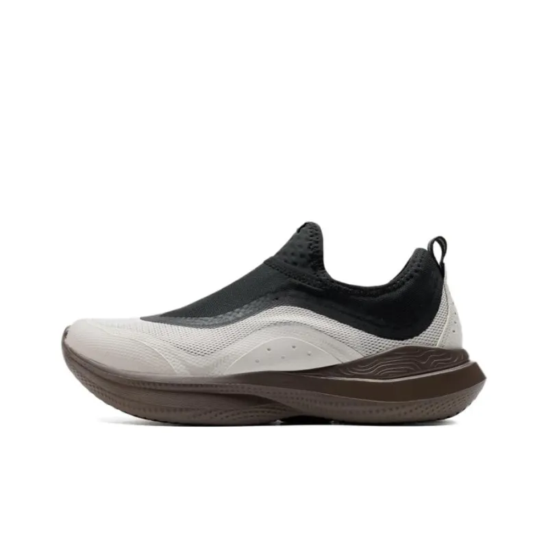 XTEP Soft Cube Cushioned Abrasion Resistant Slip Resistant Low Top Casual Running Shoes Men's White Gray Black-0