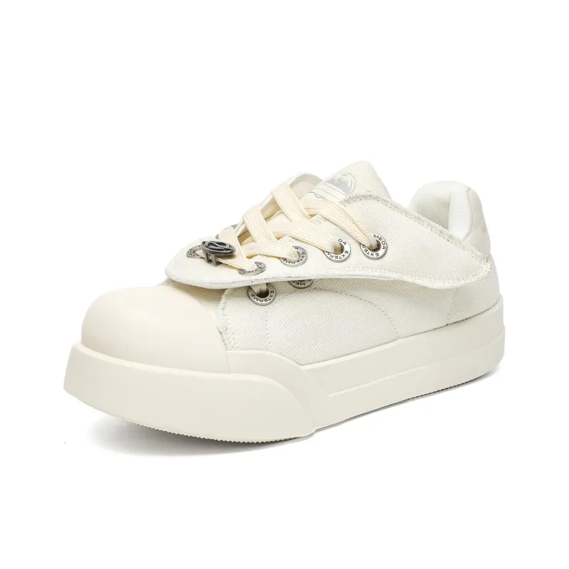 Mo Xu Peter Pan Low Top Skateboard Shoes Unisex-8