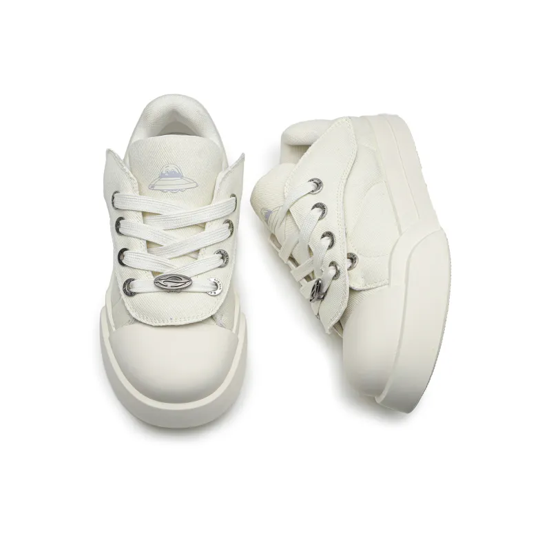 Mo Xu Peter Pan Low Top Skateboard Shoes Unisex-12
