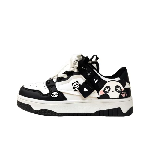 A&M Anti-Slip Wear-Resistant Low-Top Skateboard Shoes Women's White Black