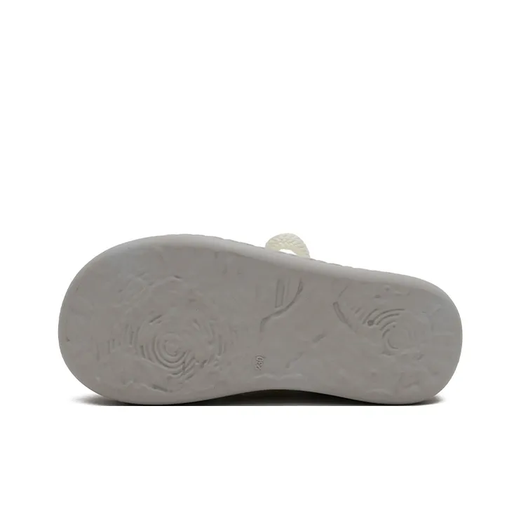MASOOMAKE Low-Top Skateboard Shoes Women's-25