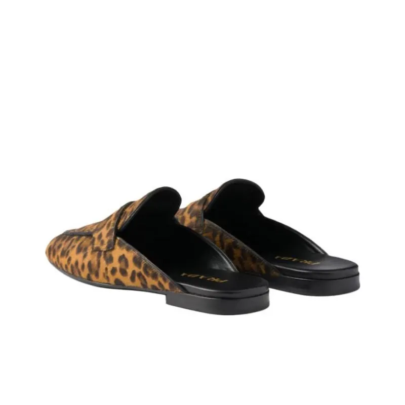 PRADA Rubber Sole Abrasion Resistant Closed Toe Slippers Women's Brown-3