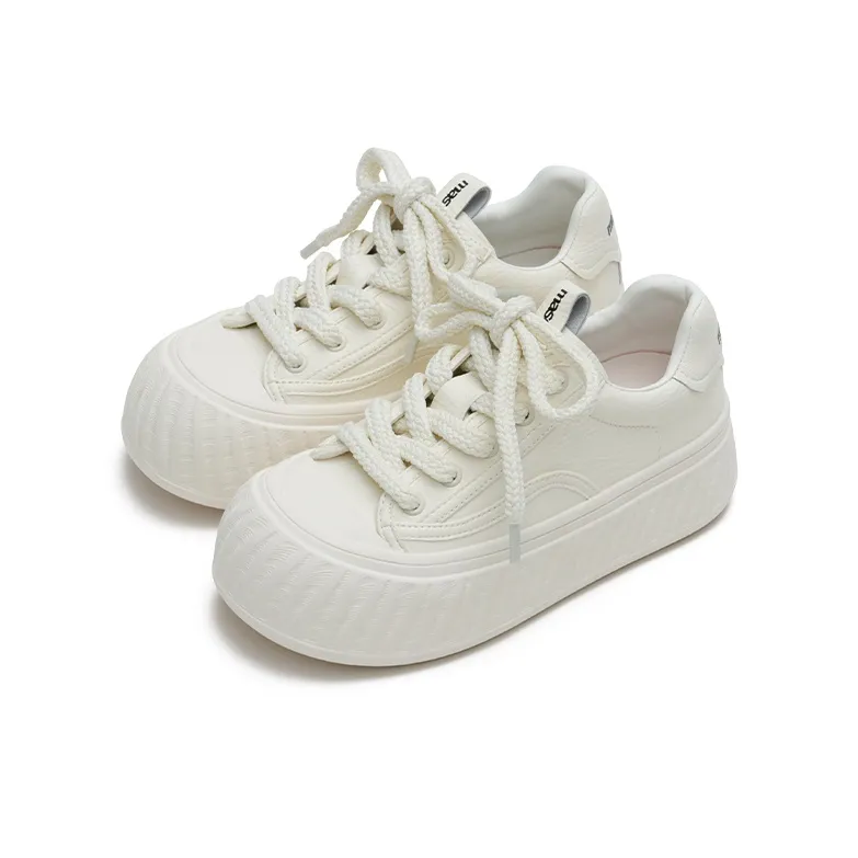 MASOOMAKE Low-Top Skateboard Shoes Women's-1