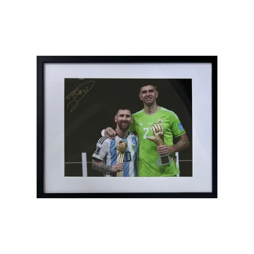 ICONS.com Photo Includes Certification Certificate, Outer Frame Size  38.6x48.6cm Unisex