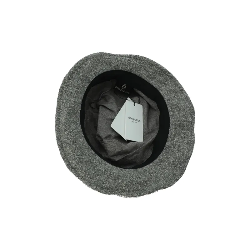 Être Par Lee Cotton Bucket Hats Unisex-2