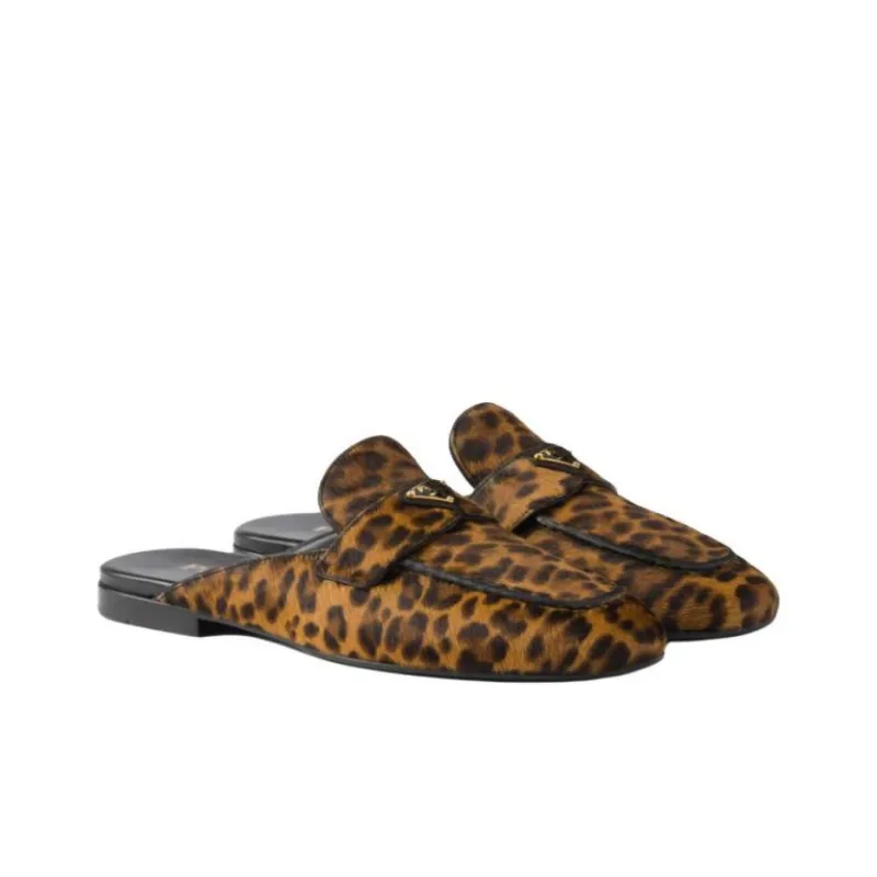 PRADA Rubber Sole Abrasion Resistant Closed Toe Slippers Women's Brown-2