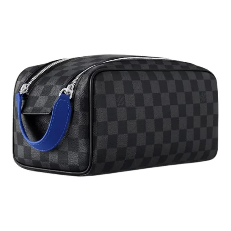 LOUIS VUITTON Dopp Kit-1