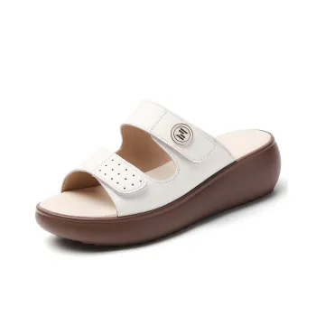 Reivanti PU Polyurethane Slip Resistant Slide Slippers Women's Beige