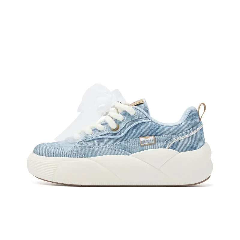 QIAODAN Anti Slip Wear Resistant Low Top Skateboard Shoes Women's Blue-0