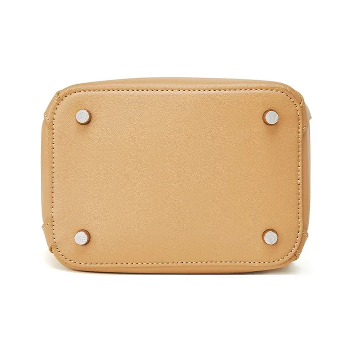 ROBERTA DI CAMERINO Cow Leather Handbag Regular Women's Sandy Brown-3