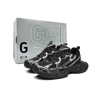 Gai Renpu Slip Resistant, Breathable, Height Increasing Low Top Chunky Sneakers Unisex Black