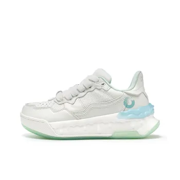 ONEMIX Light Cloud Athletic Shoes Unisex Ice Cream White