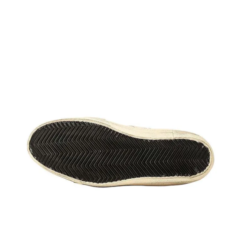 Golden Goose V-Star Leather Sneakers-4