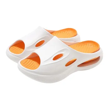 Red bean Slippers / Home Slippers