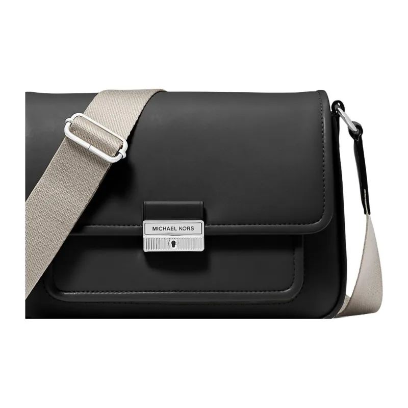 MICHAEL KORS Bradshaw Leather Messenger Bag, Crossbody Bag, Shoulder Bag Medium Size Women's Black-3