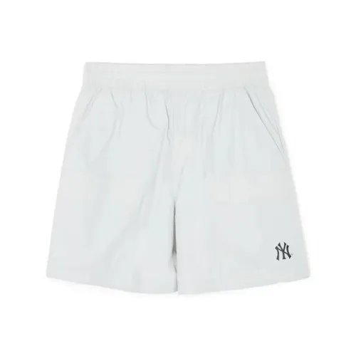 MLB New York Yankees Casual Shorts Men Gray