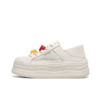 BELLE Abrasion Resistant Slip Resistant Low Top Skateboard Shoes Women's Ecru