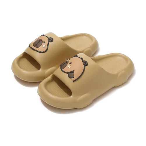 Red bean Slippers / Home Slippers