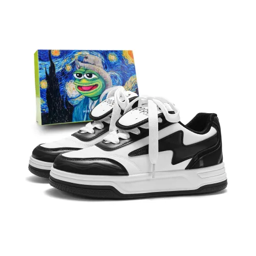 Pepe The Frog Low Top Skateboard Shoes Unisex