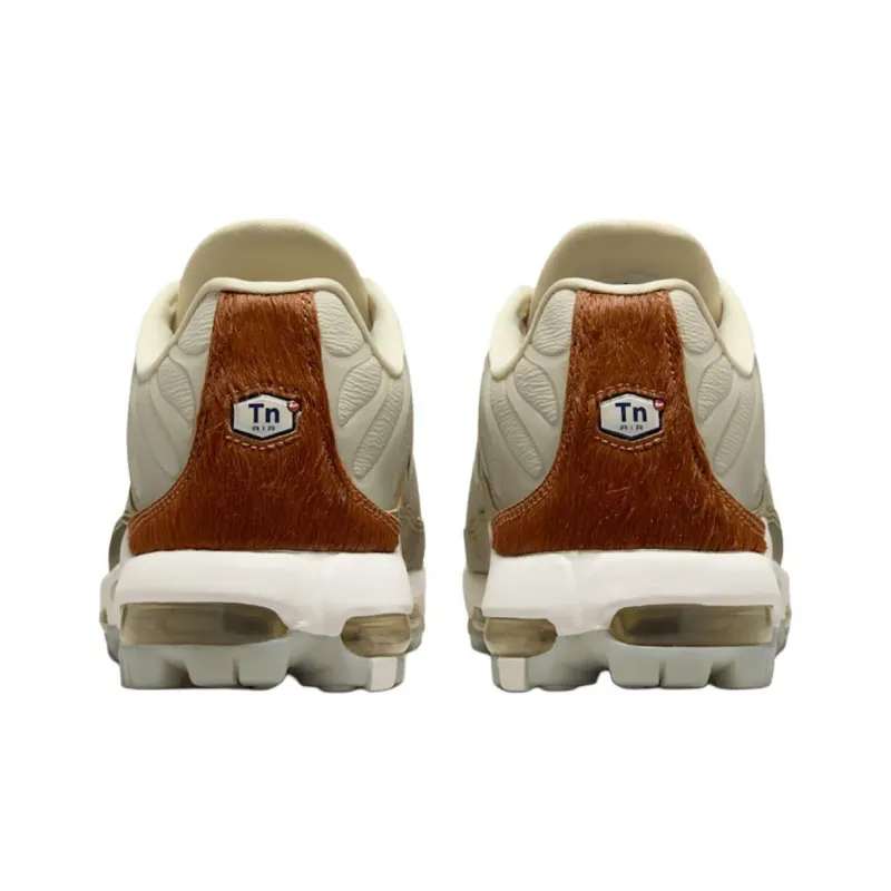 Nike Air Max Plus Low Top Golf Shoes Unisex Ecru-4