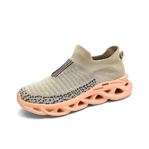 King Jinmai Breathable Low Top Casual Shoes Men's