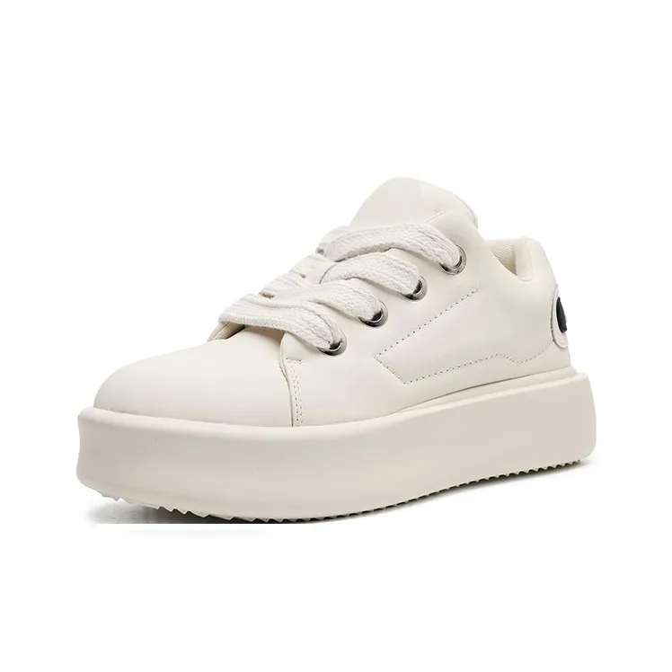 Roubini Lightweight Breathable Height Increasing Low Top Skateboard Shoes Unisex-1