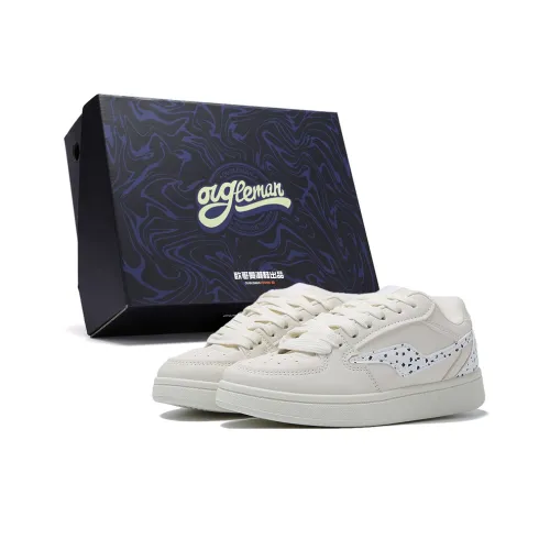 OUGLEMEN Slip Resistant Cushioning Impact Resistance Abrasion Resistant Low Top Skateboard Shoes Women's