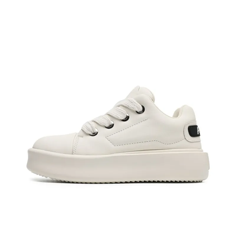 Roubini Lightweight Breathable Height Increasing Low Top Skateboard Shoes Unisex-0