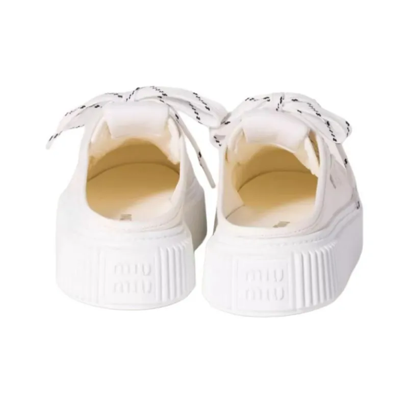 MIU MIU Closed Toe Slippers Women's Ivory White-3