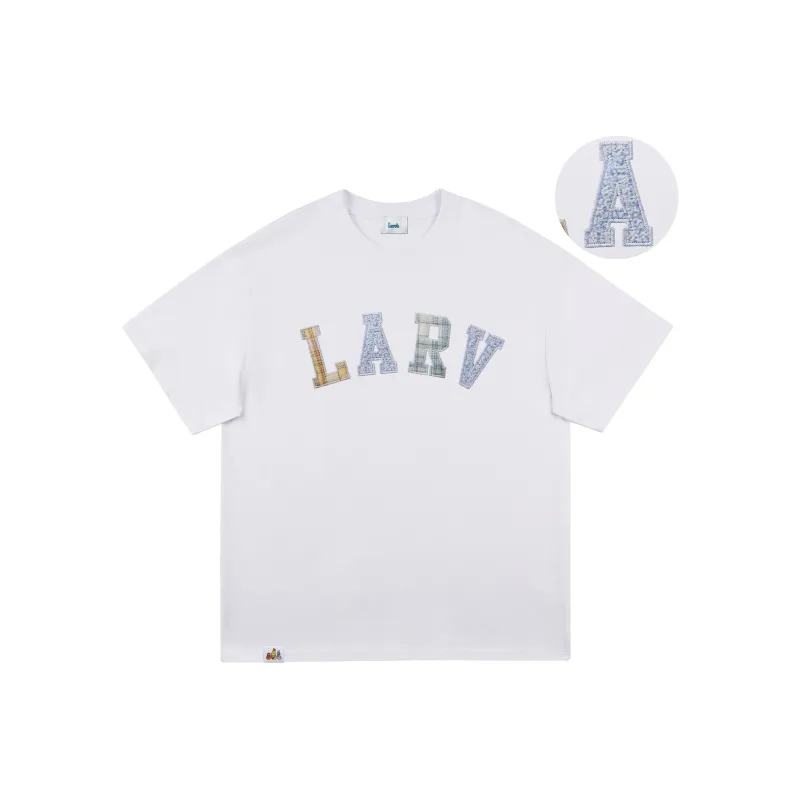COMIC LARVA T Shirts Unisex-1