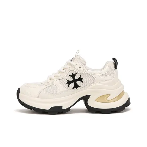 A Poinsettia Princess Chunky Sneakers Women's