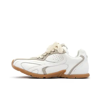 A Poinsettia Princess Chunky Sneakers Women's