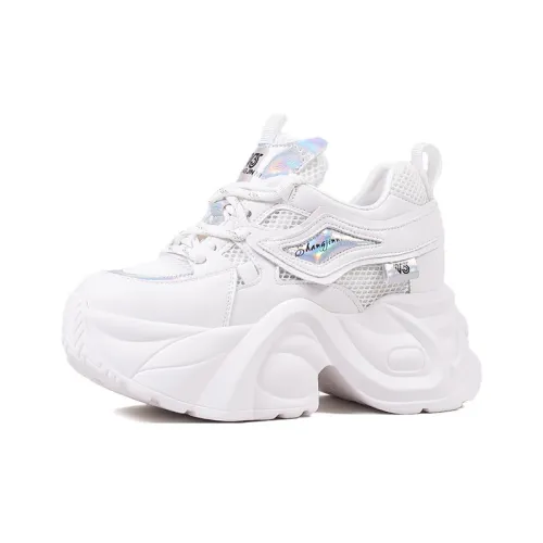 A Poinsettia Princess Chunky Sneakers Women's